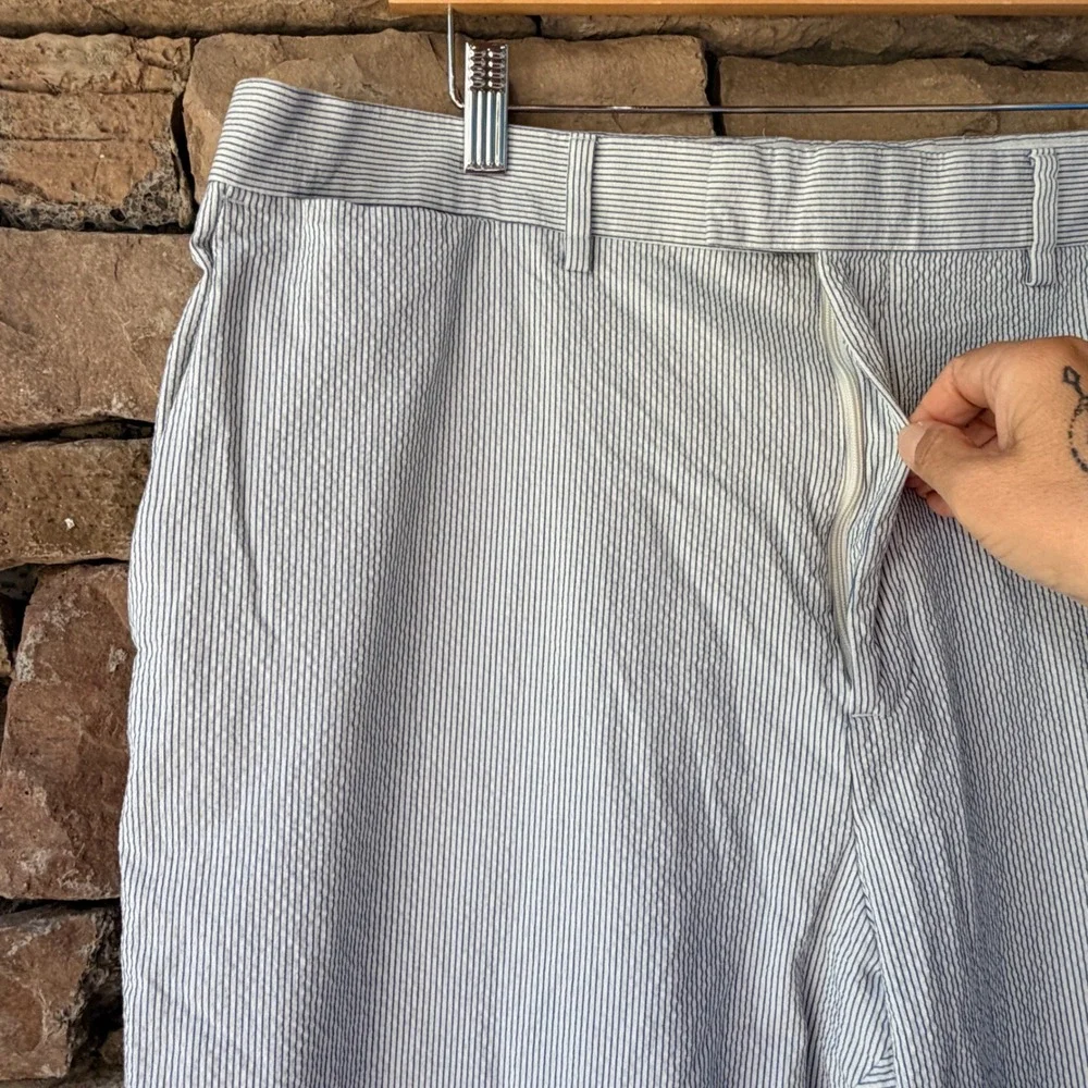 Banana Republic Mens 38x26 Slim Tapered Crop Fit Pants Seersucker Stripe Cuffed